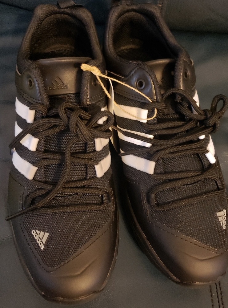adidas Daroga Plus Canvas Hiking Outdoor Shoe Men's 6.5 Women's 7.5